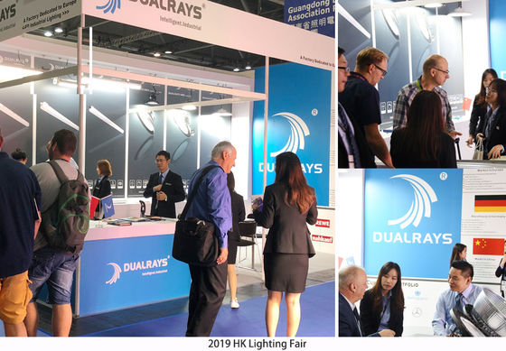 300W 150LPW HB5 siêu cao bay với năng lượng DIP (100%-80%-60%), 3 CCT và 30W@3 HRS Chức năng khẩn cấp tùy chọn