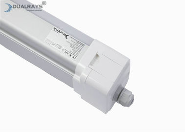 Nửa nhôm nửa PC LED Tri bằng chứng Đèn treo trần Gắn kết có thể điều chỉnh