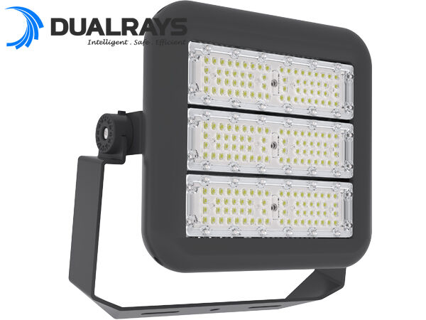 Đèn pha LED hàng hải 150W với giá đỡ và phần cứng bằng thép không gỉ 316 để chống ăn mòn tối đa với hệ thống quang học chuyên nghiệp áp dụng cho boong tàu hàng hải
